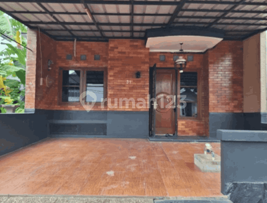 Rumah Bagus Di Cluster Meadow Green Lippo Cikarang Siap Huni