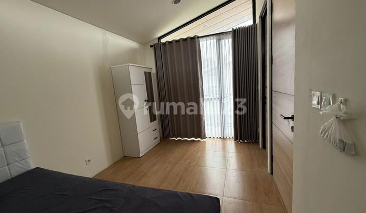Rumah Furnished Siap Huni di Cluster Premium Uptown Lippo Cikarang