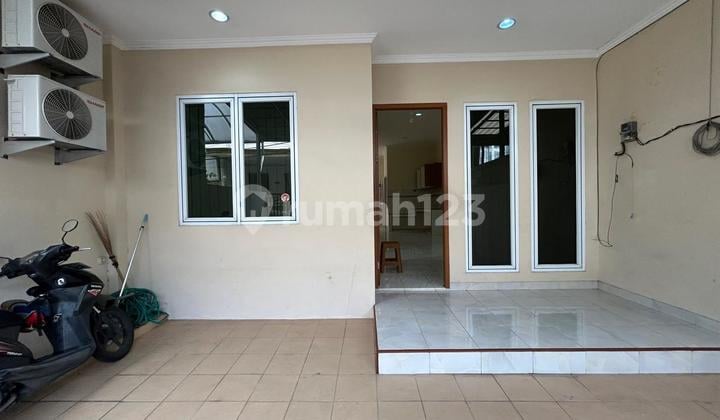Dijual Rumah 1 Lantai Rapi Sudah Tinggi Dari Jalan Siap Huni Kelapa Molek