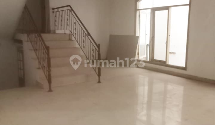 Dijual Rumah 2.5 Lantai Sunter Sts