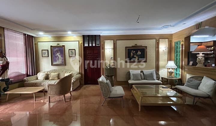 Dijual Bukit Gading Villa 2 Lantai Siap Huni