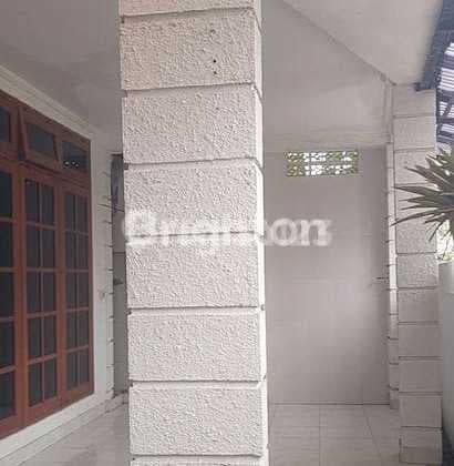 Rumah 2Lantai 4Kt Siap Hunidi Dekat Rs Sanglah Denpasar Bali