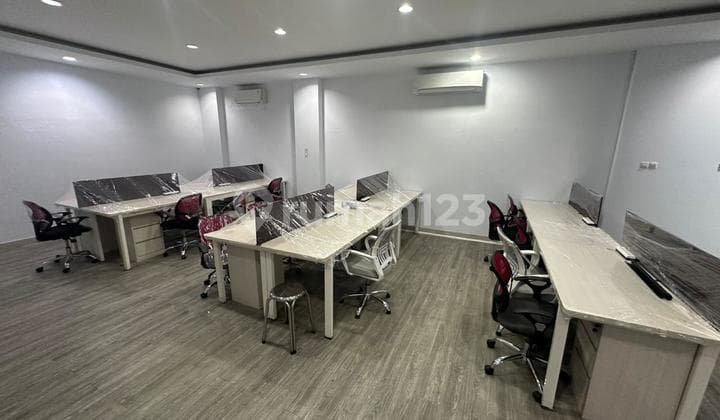 Gudang Bizpark Daan Mogot 9x20 Bagus Full Furnish