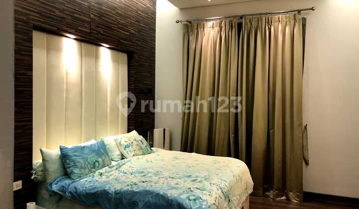 Dijual Rumah Layar Permai 324m2 Rapih Siap Huni