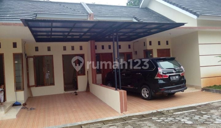 Di jual cepat rumah modern minimalis bebas banjir,bisa kpr.
