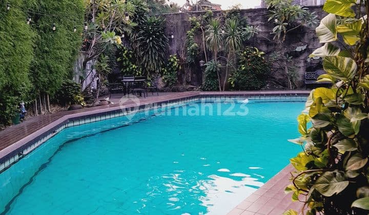 Di Jual Cepat Rumah Mewah Dengan Tanah Luas,elite Kemang Timur