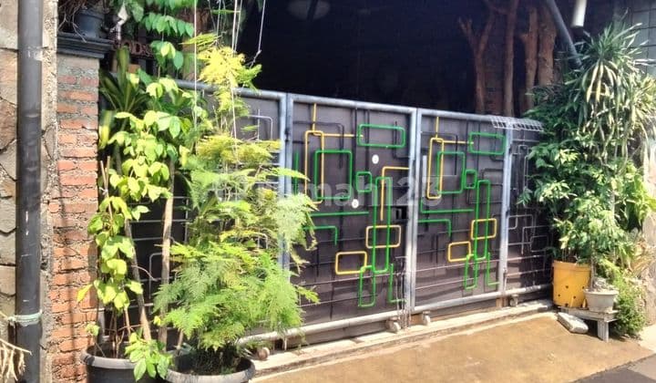 Di jual cepat rumah 2 lt ,bebas banjir siap huni ,aman dan nyaman