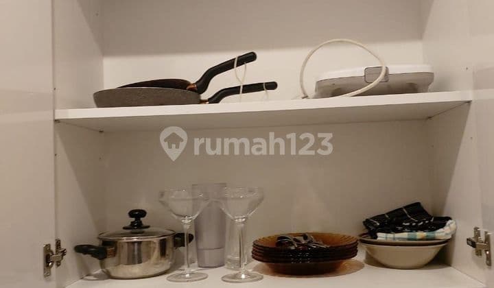 Di sewakan apartemen bagus fuull furnice tinggal bawa koper. Apartemen