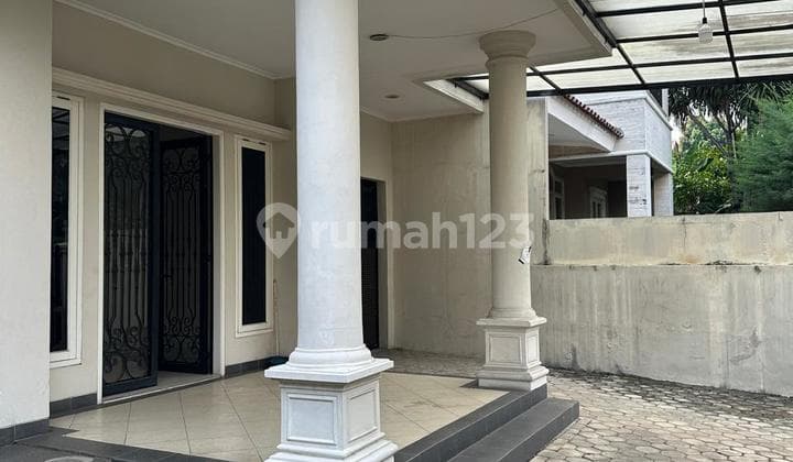 For Sale: Nice Ready-to-Occupy House in Pondok Indah