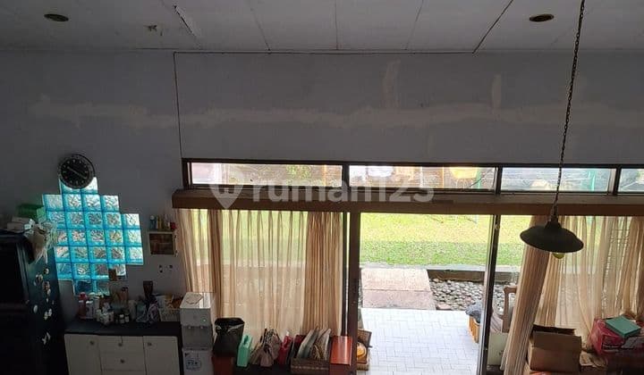 Rumah Asri 2 Lantai Sayap Sukajadi
