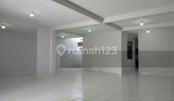 Rumah Depan Carrefour Kiaracondong