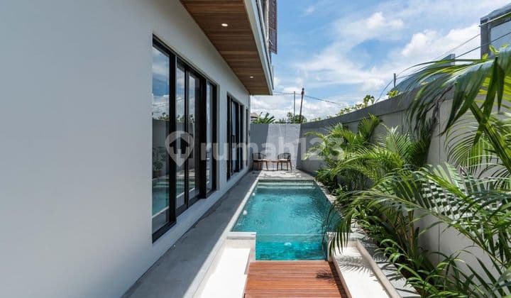 Freehold & Leasehold 3 Bedrooms Villa Close to Berawa Padonan Intersection