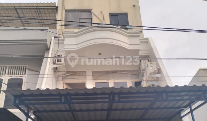 Rumah Kos Penuh Dekat Rumah Sakit Ukrida