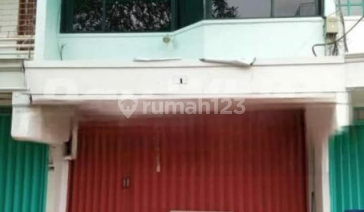 Di Ruko Siap Pakai Daerah Green Ville