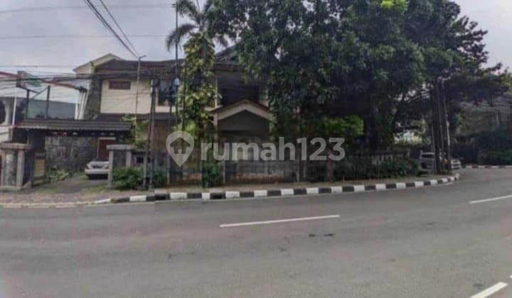 Dijual Rumah di Daerah Kebayoran Baru Jakarta Selatan