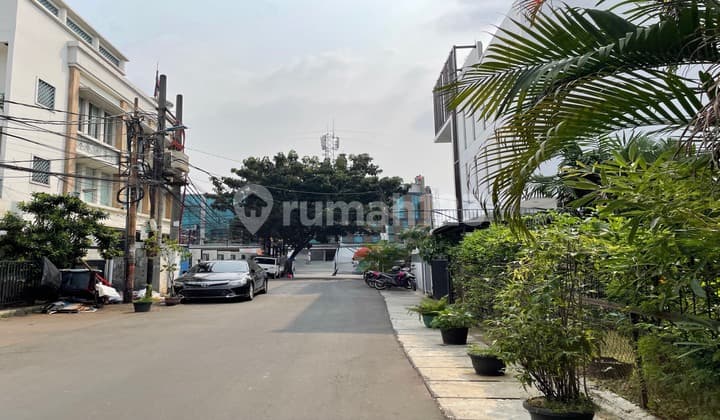 Quick Sale Radio Dalam Raya Near Gandaria Intersection