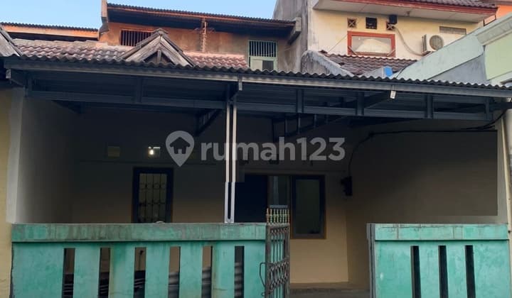 Siap Huni, Rumah, 2 Lantai, SHM, Bebas Banjir(D0040)