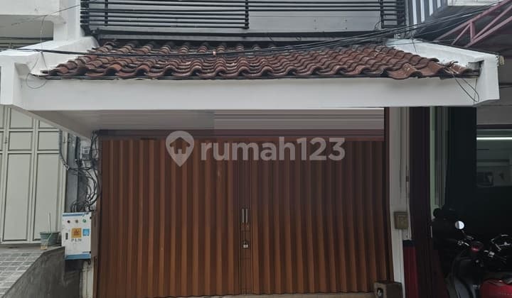 Sewa Ruko di Kelapa Gading Jakarta Utara Siap Pakai (C0797)