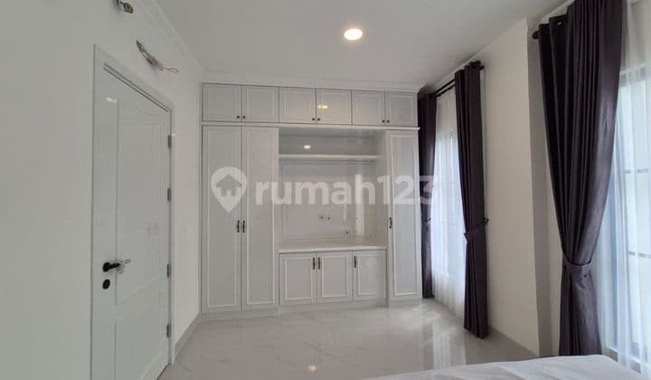 Dijual Rumah American Classic House Sunter Agung