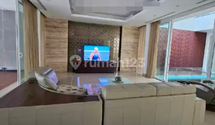 Dijual Rumah Mewah Cantik Asri Kelapa Gading