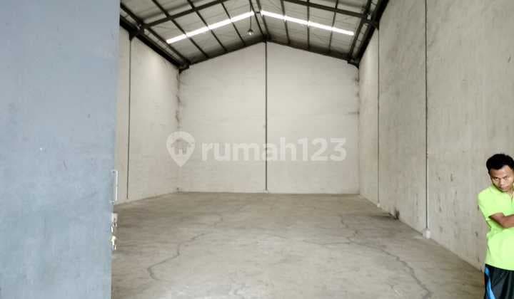 Disewakan : Gudang Royal Kosambi,Dadap Luas : 280 m2 bebas banjir