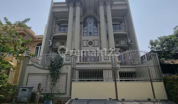 Dijual Rumah Mewah Dengan Harga Murah di Modernland Tangerang