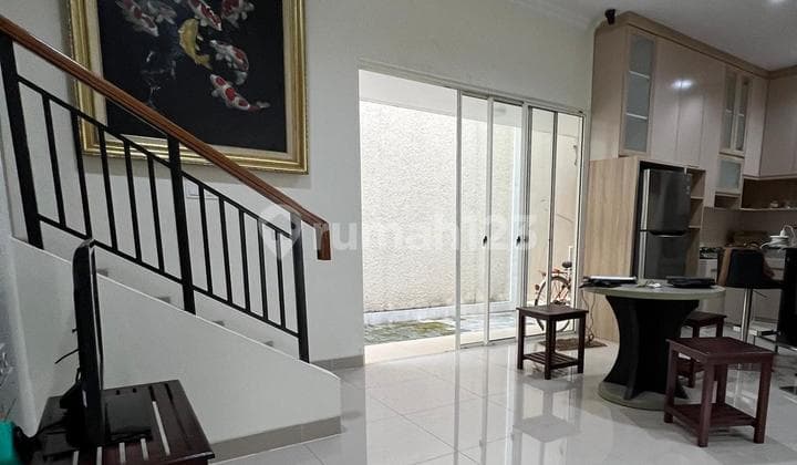 Semi-Furnished Flamingo House, The Springs Gading Serpong, Tangerang