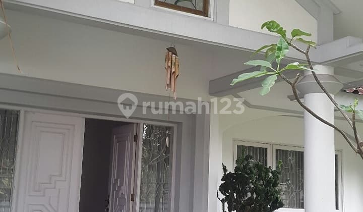Rumah Area Kuliner Strategis Villa Duta Raya