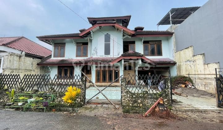 Strategic House Needs Renovation, Mahoni Complex, Laladon, Ciomas, Bogor