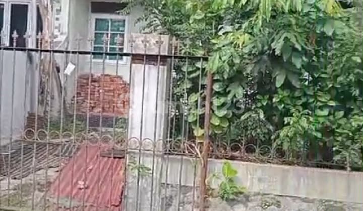 Rumah Dekat Tol Jagorawi , Perlu Renovasi, Lokasi Strategis , Area Baranangsiang Indah Kota Bogor(Nr)