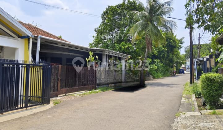 Rumah Akses Mudah Tol di Jl Cendawan Ciparigi Bogor Utara