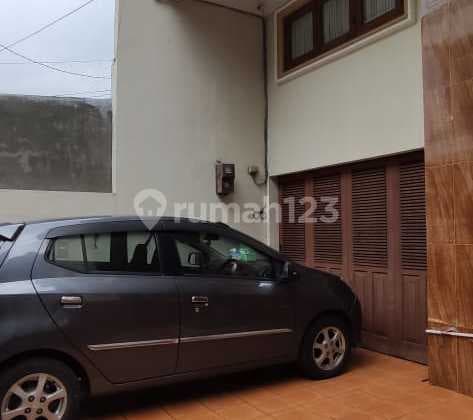 Rumah 2 Lantai di Sunter Agung Permai, Jakarta Utara