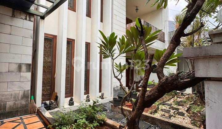 Rumah Semi Furnished Kelapa Gading Mewah, Jakarta Utara