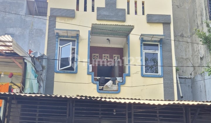 Turun Harga Rumah Mangga Besar, Jakarta Barat SHM