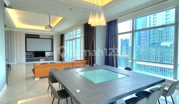 Best Unit 4BR di SCBD Apartemen Pacific Place Jakarta