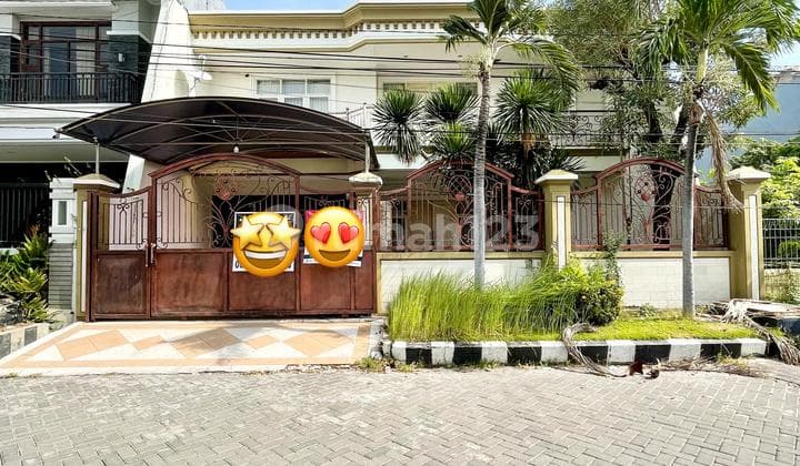 Dharmahusada Megah For Sale Classic Modern Semi-Furnished Well-Maintained House