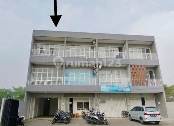 Dian Istana Sewa Ruko Siap Pakai Strategis Nol Jalan Utama