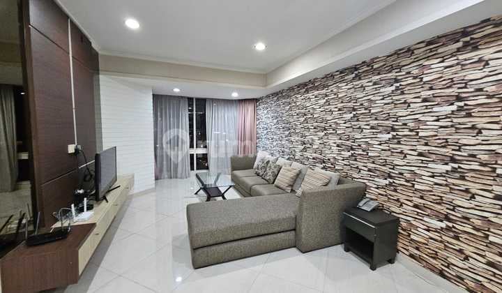 Disewakan Apartemen Taman Anggrek 3Kt Renov Furnish Bagus Low