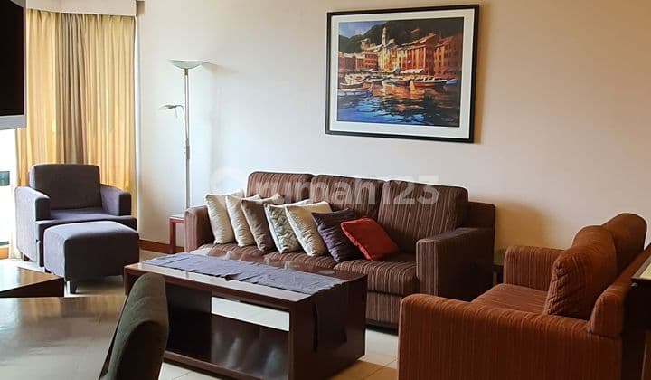 Disewakan Apartemen Taman Anggrek 3kt Condo Renov Lowfloor Furni