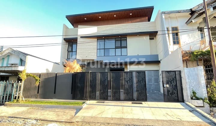 Kertajaya Indah Rumah Mewah Dekat Dharmahusada & Manyar