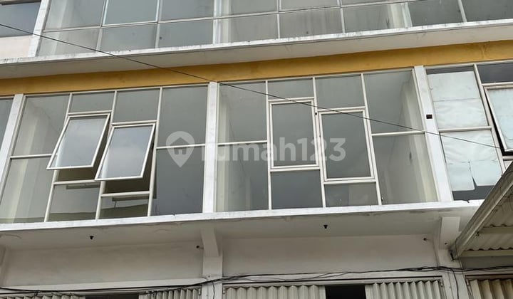 Dijual Ruko Dekat Panglima Sudirman, Kayon Tengah Kota Sirabaya