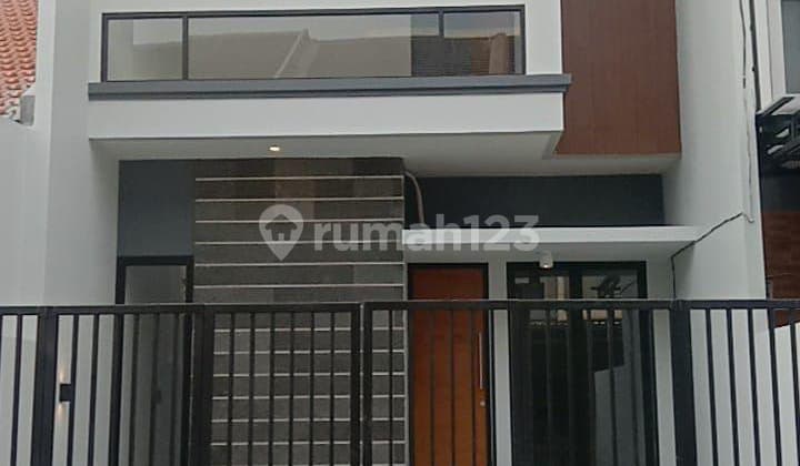New House Fresh 2 Floors Klampis Semolo Sukolilo Near Kertajaya Dharmahusada