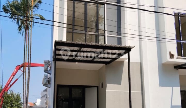 Dijual Rumah Baru Rungkut Asri Dekat Merr