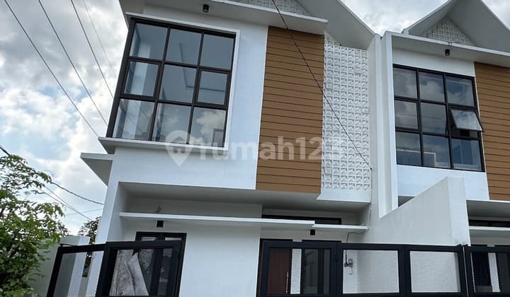 Rumah Darmo Harapan Baru Gress Minimalis