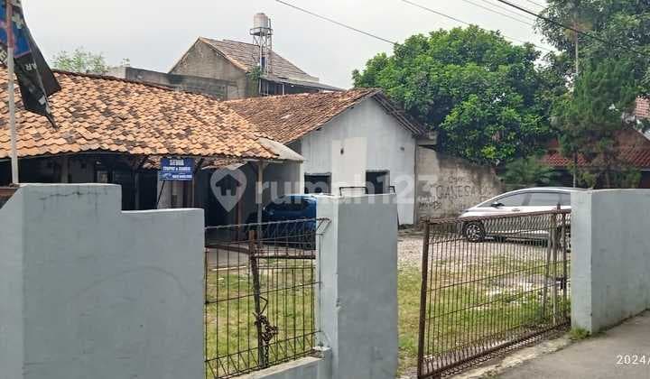 Rumah Hitung Tanah Di Jl Ampel Raya, Depok