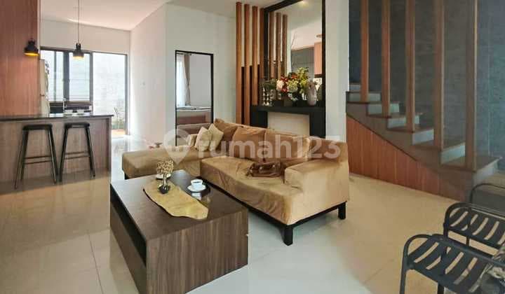 Rumah Cantik Fully Furnished Di Discovery Residence Bintaro Jaya