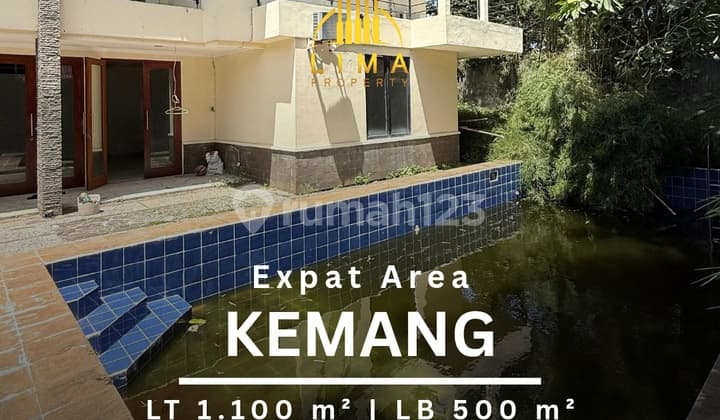 Rumaah Kemang Private Pool Taman & Carport Luas