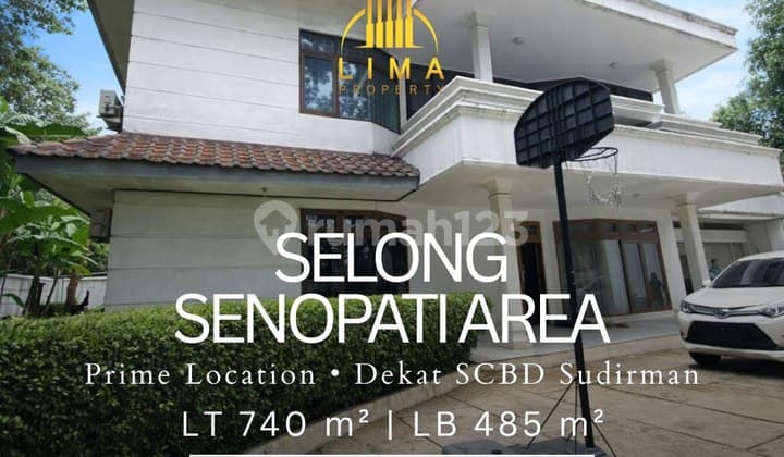 Corner House in Selong Senopati Elite Kebayoran Baru Near Business Center