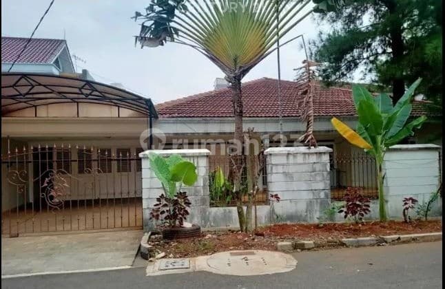 For Sale Spacious and Luxurious House in Bunga Cente Cipete Cilandak