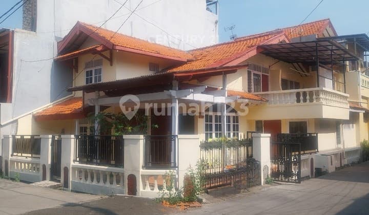 Dijual Rumah Hoek Siap Huni di Koja Jakarta Utara